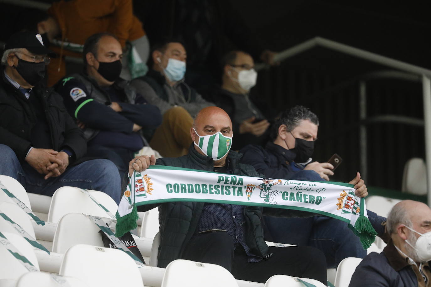 La vuelta del público en el Córdoba CF - Real Murcia, en imágenes