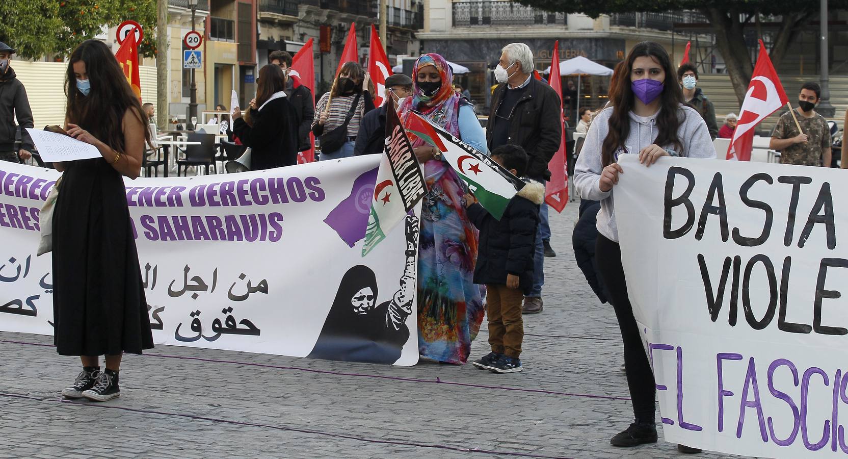 Concentración del Movimiento Feminista de Sevilla en la Plaza de San Francisco