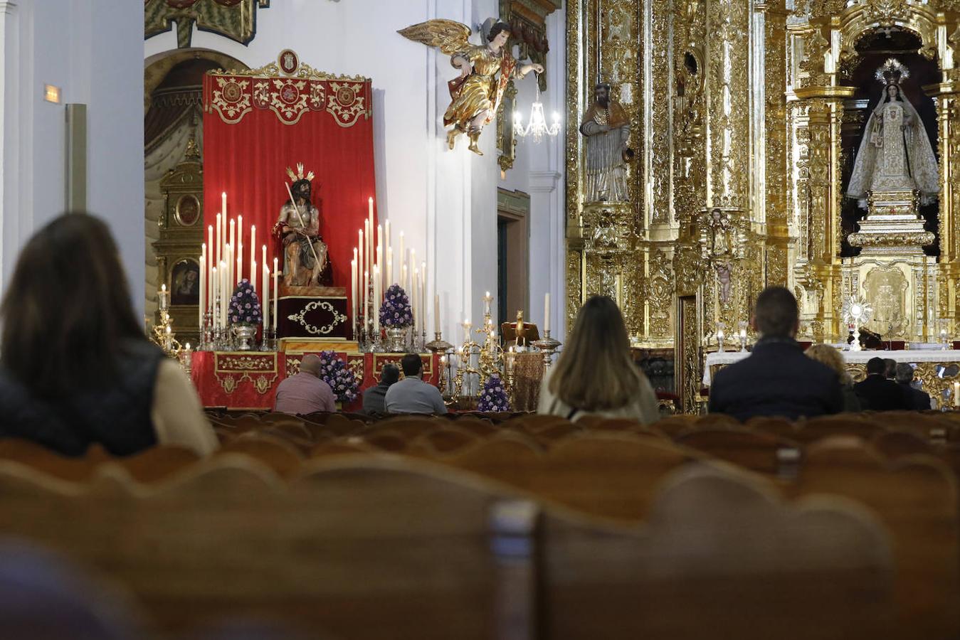 El quinario del Señor de la Coronación de Espinas en la Merced de Córdoba, en imágenes