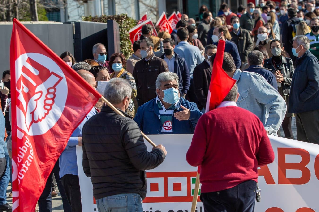 Concentración de trabajadores de Abengoa en Palmas Altas