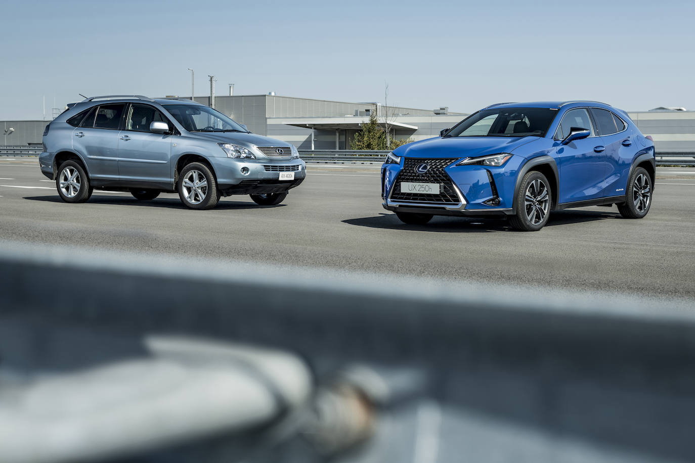 Fotogalería: Lexus RX 400h frente al UX 250h