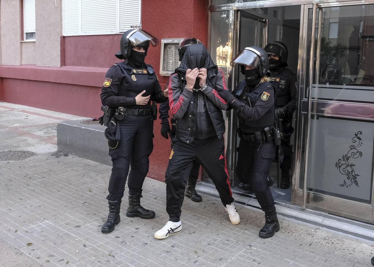 FOTOS: Operación policial en Cádiz