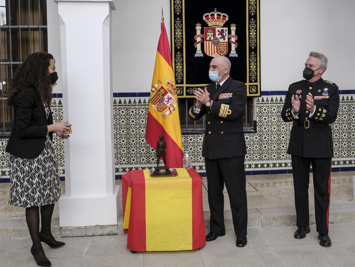 FOTOS: Verónica Sánchez recoge el premio Defensa 2020 de Medios de Comunicación