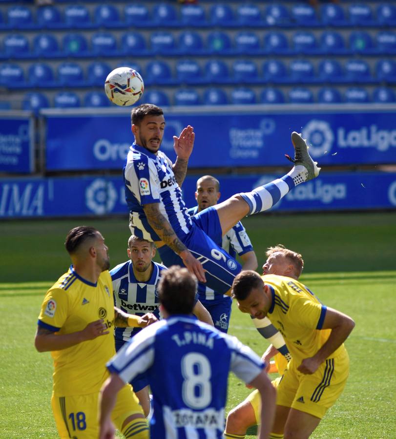 FOTOS: Las imágenes del empate del Cádiz ante el Alavés