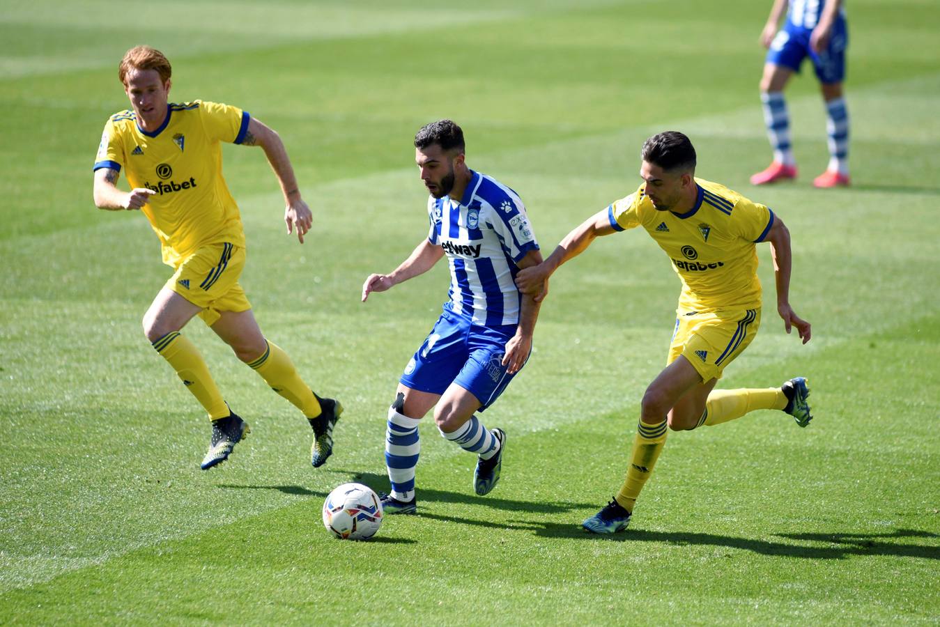 FOTOS: Las imágenes del empate del Cádiz ante el Alavés