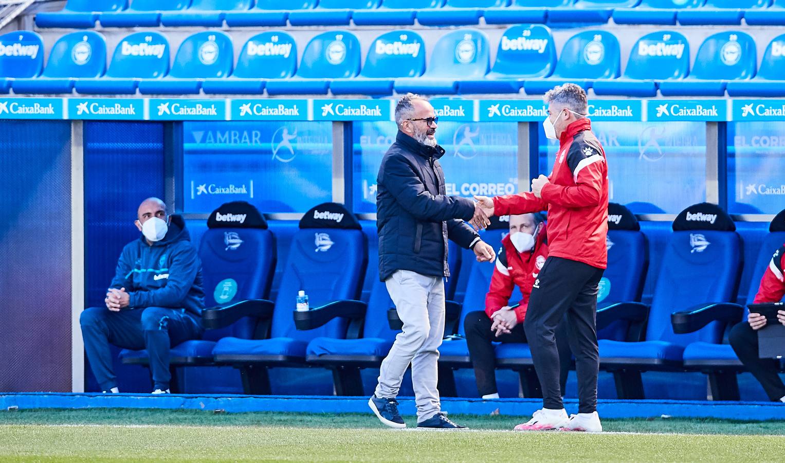 FOTOS: Las imágenes del empate del Cádiz ante el Alavés