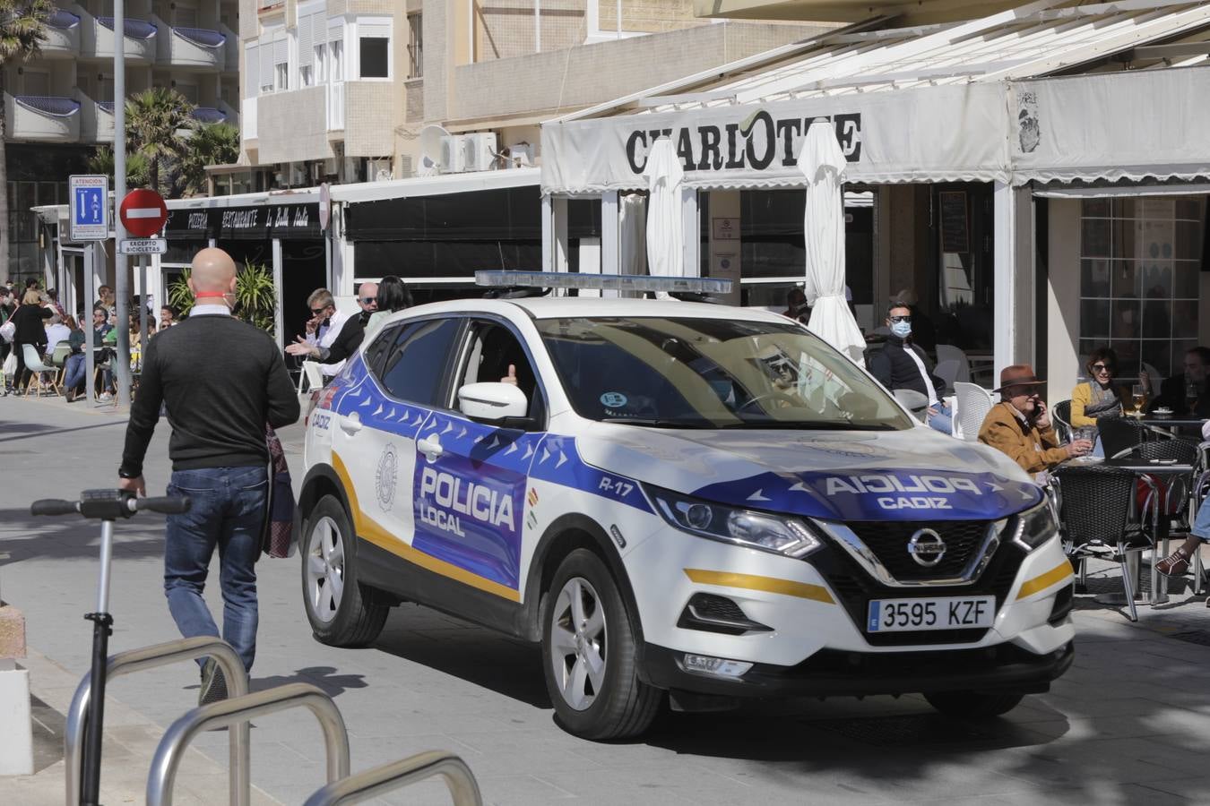 Fotos: ambiente en Cádiz en este primer sábado en el que la provincia está en nivel 2