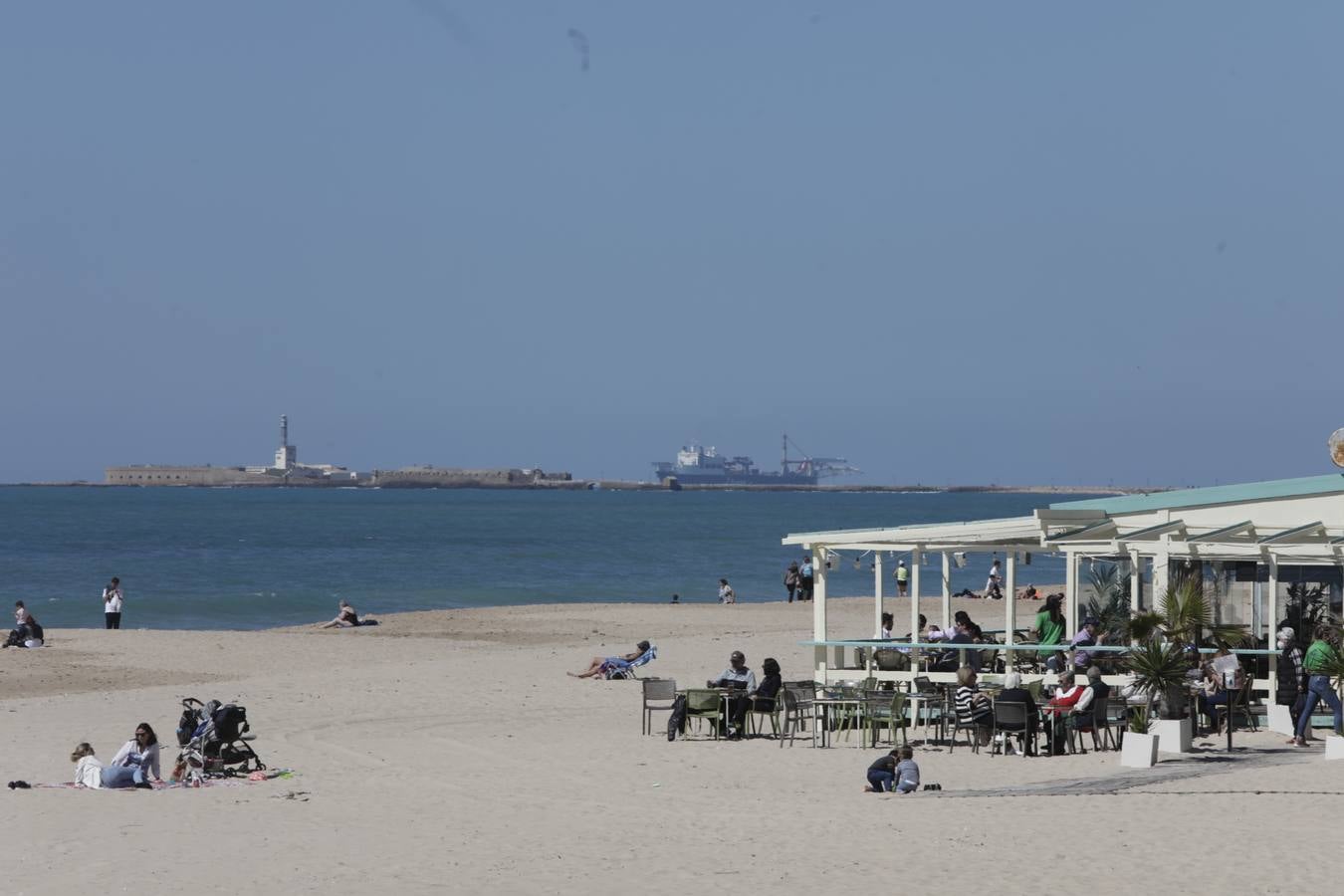 Fotos: ambiente en Cádiz en este primer sábado en el que la provincia está en nivel 2