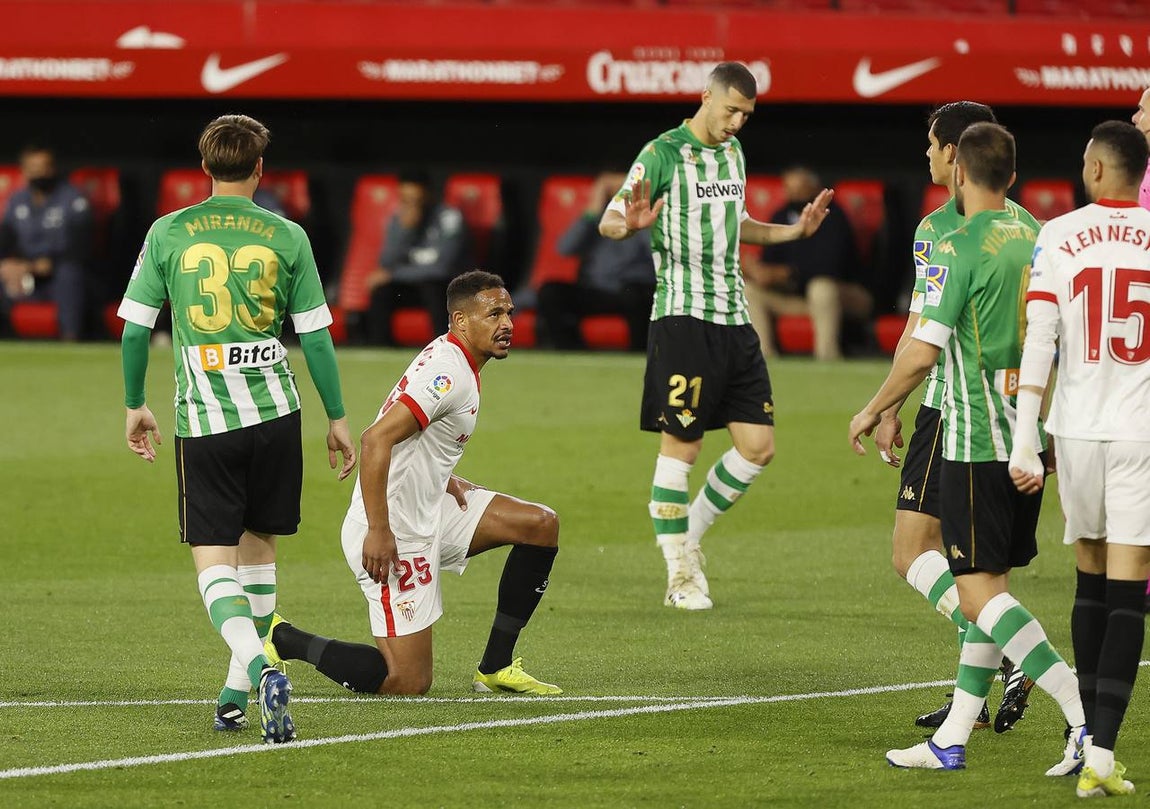 Partido de LaLiga entre el Sevilla y el Betis en el Sánchez-Pizjuán