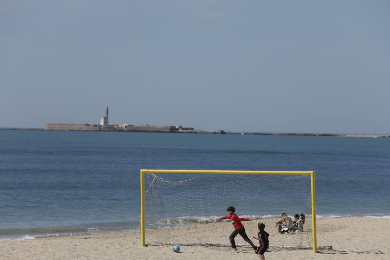 Fotos: ambiente en Cádiz en este primer sábado en el que la provincia está en nivel 2