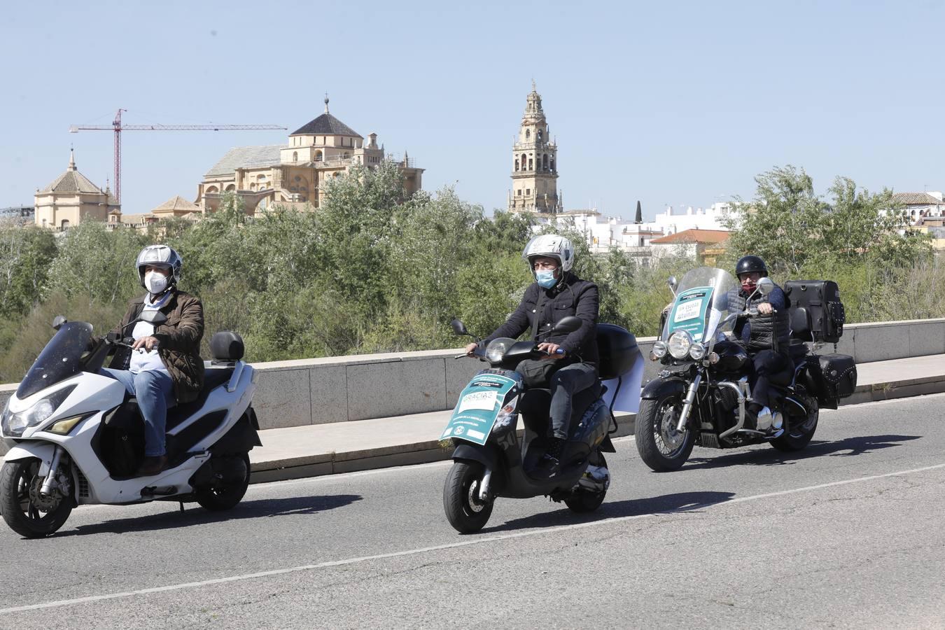 La protesta de los hosteleros de Córdoba, en imágenes