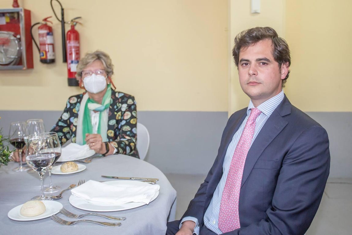 María Teresa Ruiz y Víctor de Prado