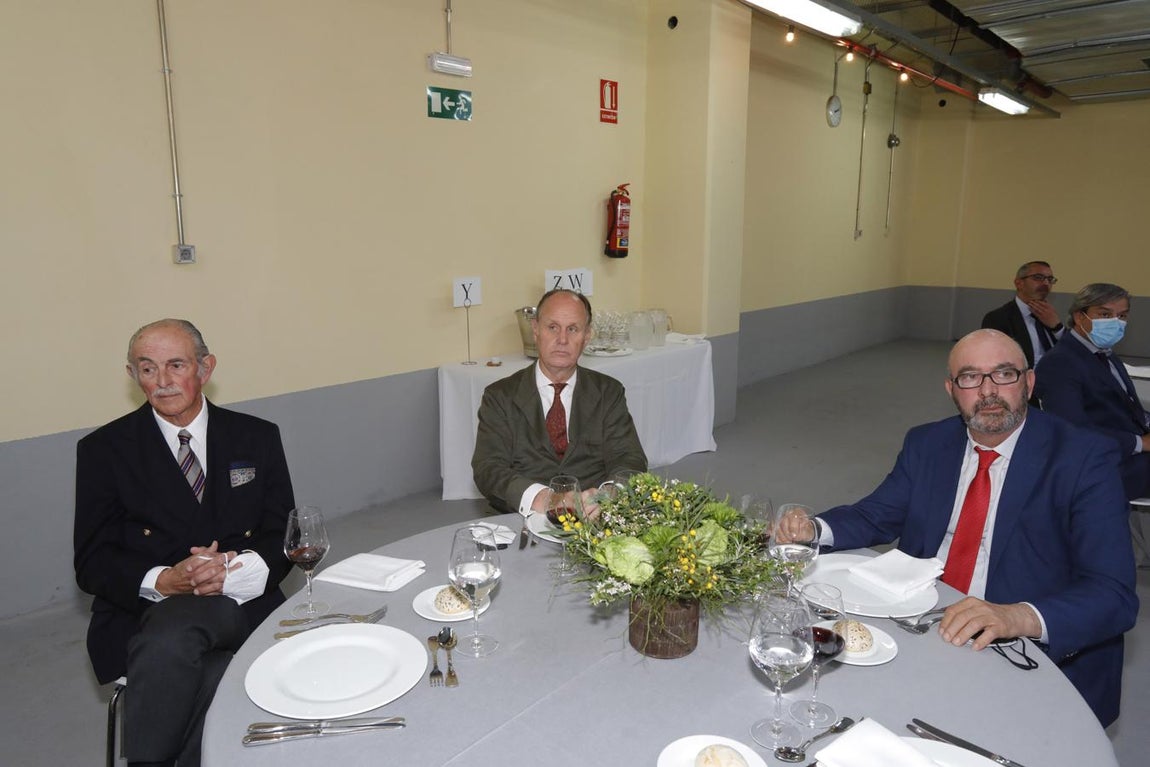 Marqués de Villareal de Burriel, Alfredo Velasco y Juan Rafael