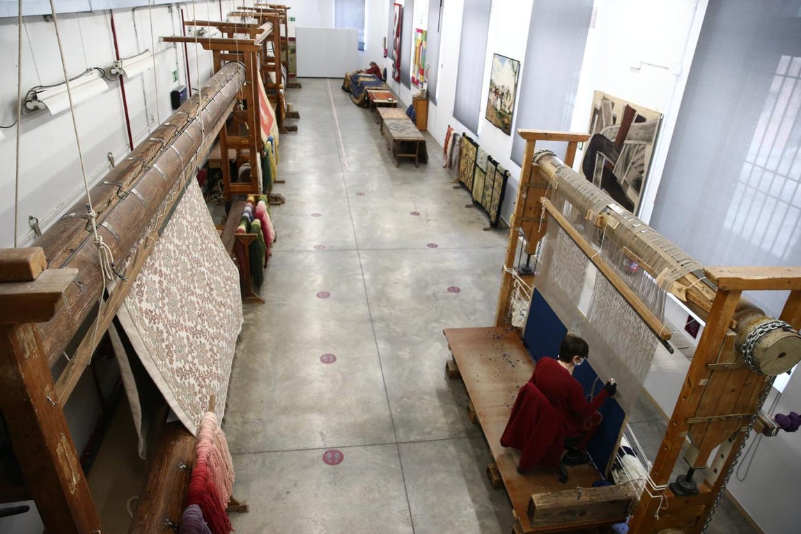 Tres siglos de historia de la Real Fábrica de Tapices, en imágenes