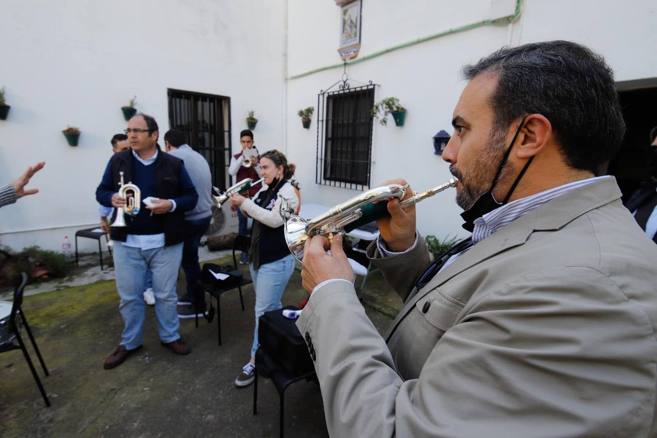 El ensayo de las bandas musicales cofrades en Córdoba, en imágenes