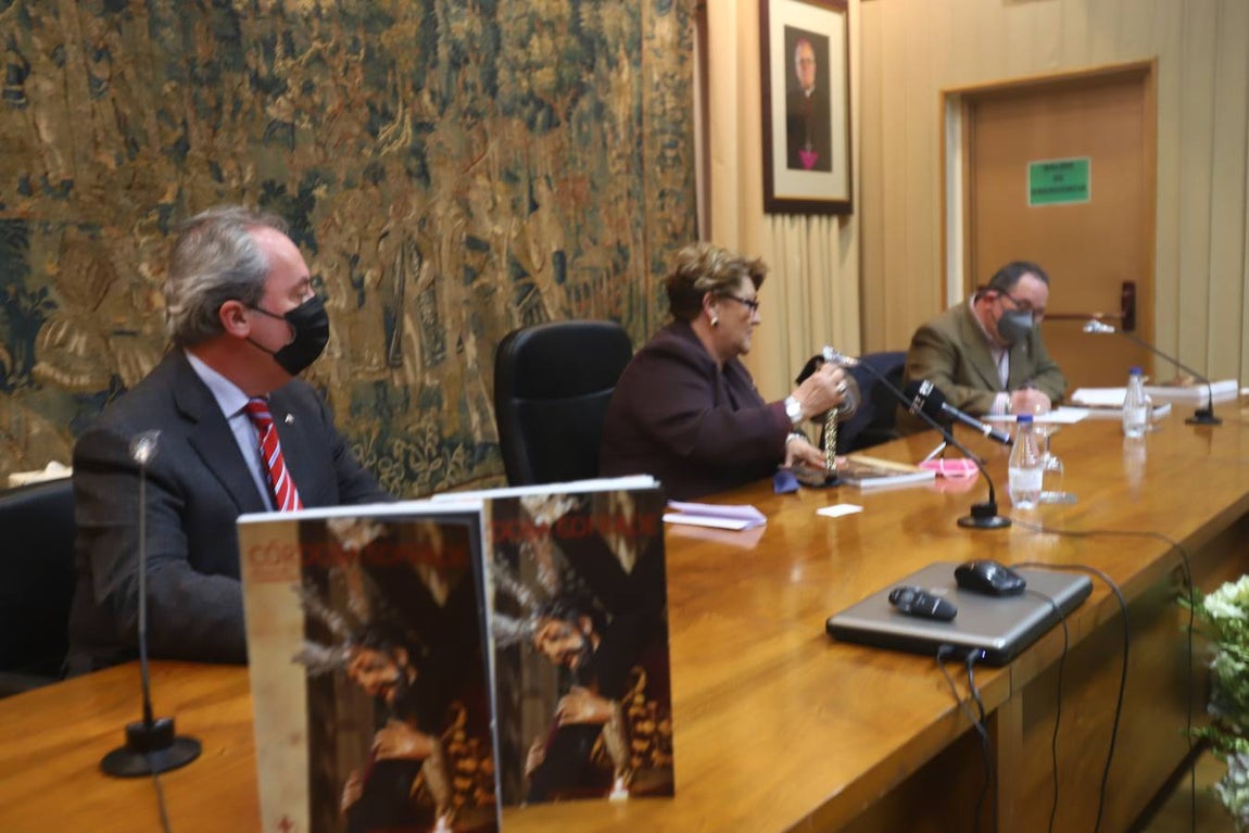 La presentación de la revista &#039;Córdoba Cofrade&#039;, en imágenes