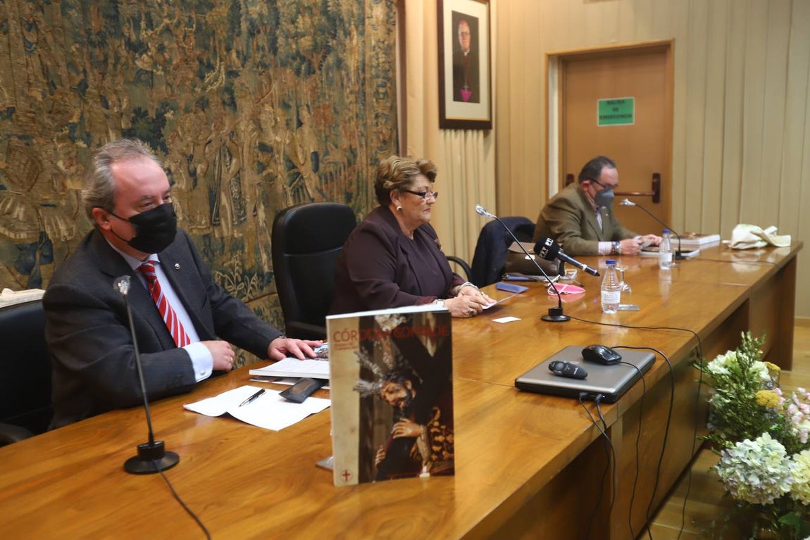 La presentación de la revista &#039;Córdoba Cofrade&#039;, en imágenes