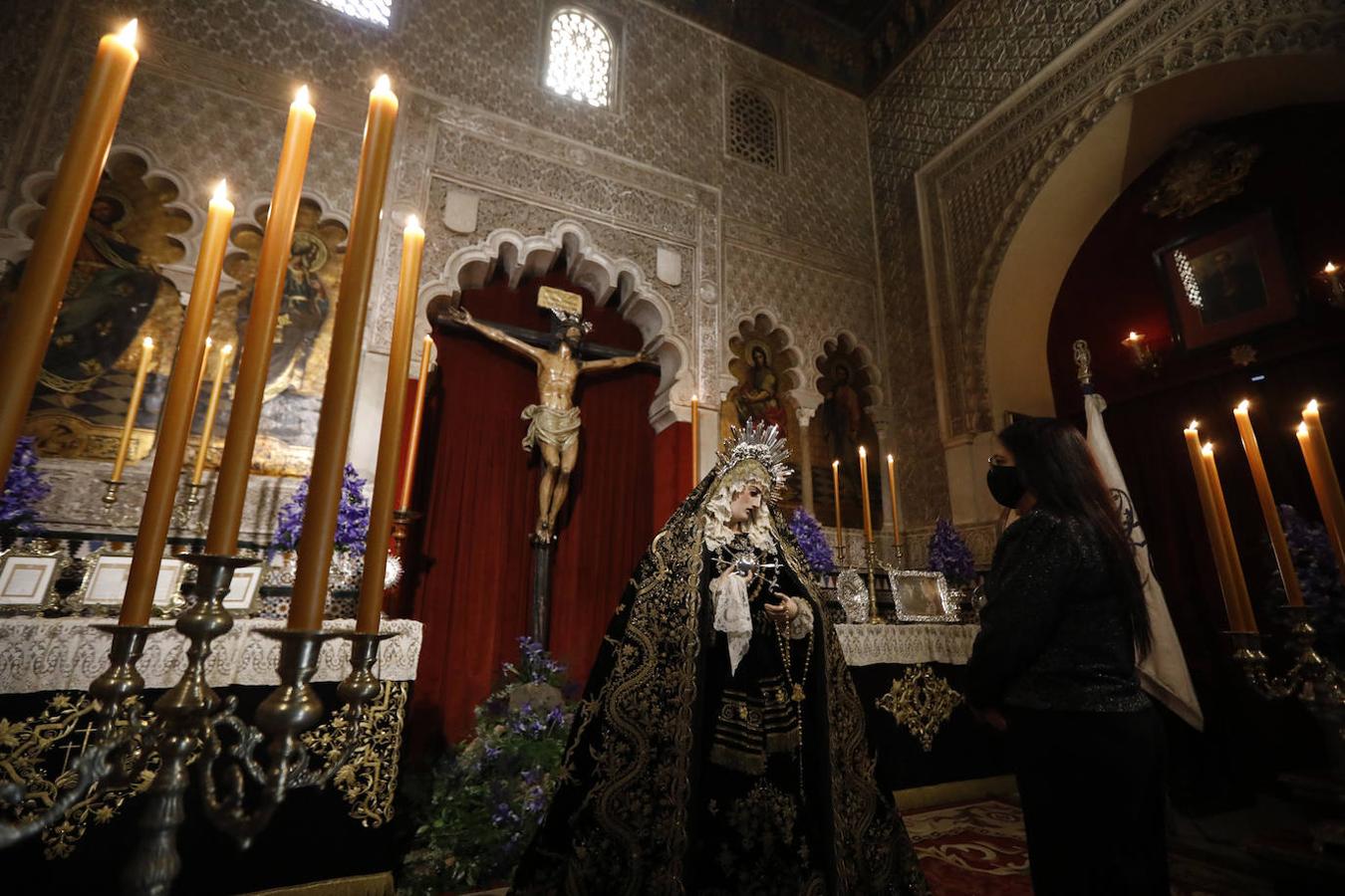 La veneración al Cristo de la Expiración y la Virgen del Silencio en Córdoba, en imágenes