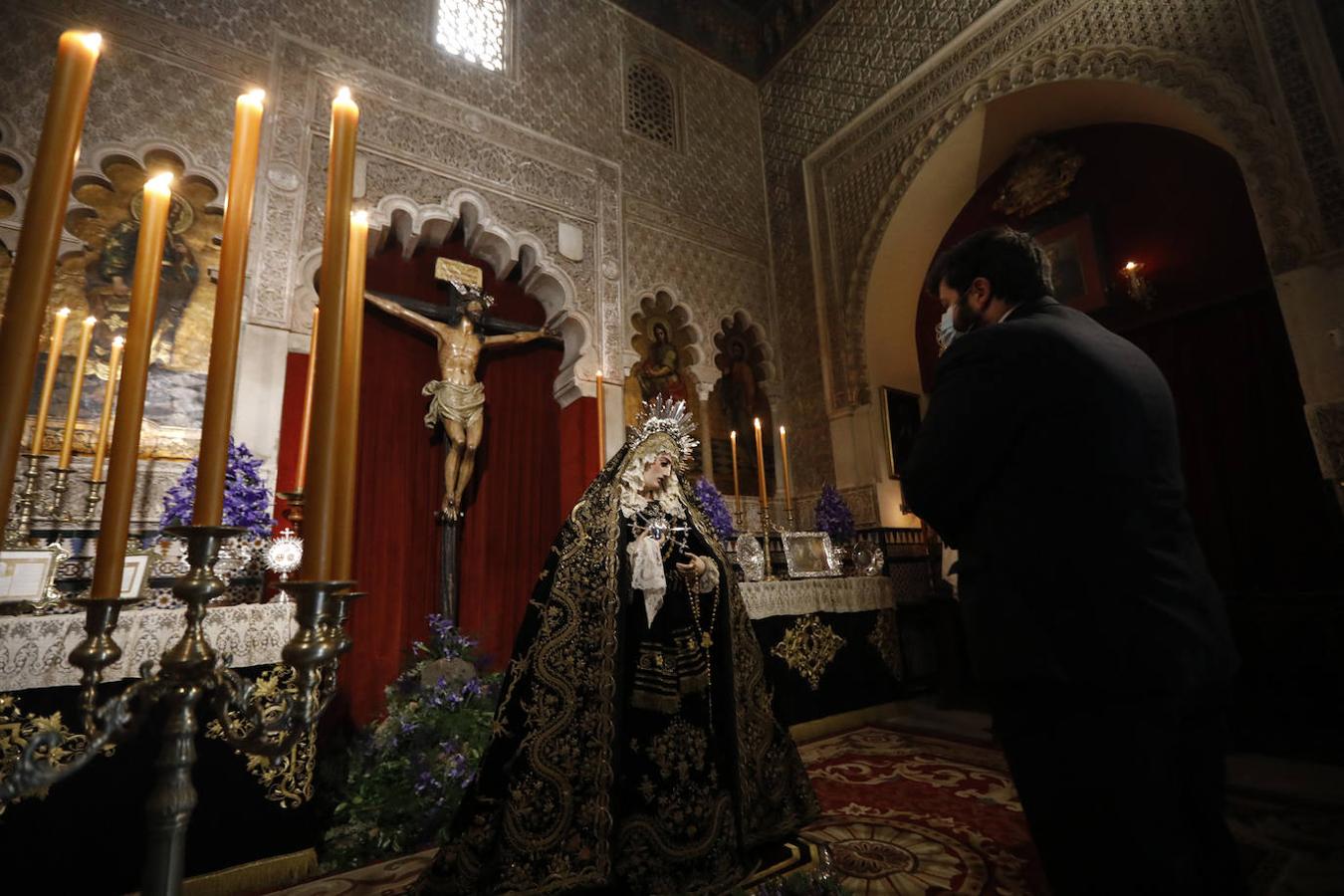 La veneración al Cristo de la Expiración y la Virgen del Silencio en Córdoba, en imágenes