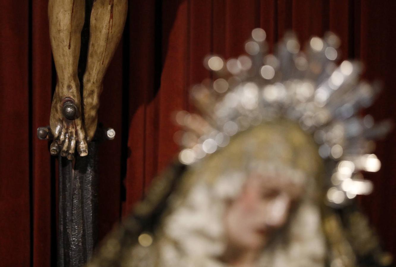 La veneración al Cristo de la Expiración y la Virgen del Silencio en Córdoba, en imágenes