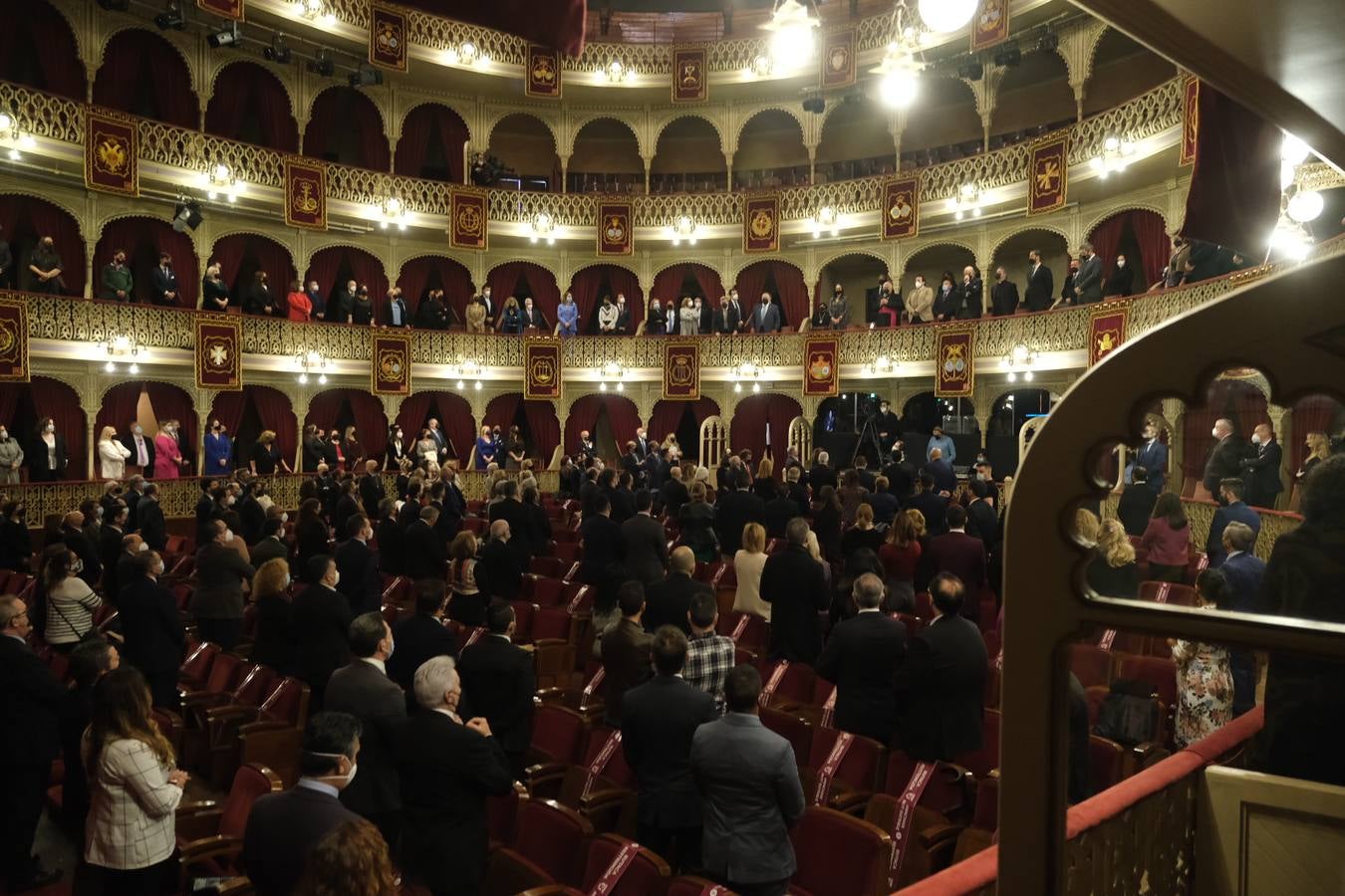 FOTOS: El pregonero Iván Roa abre las puertas de la Semana Santa de Cádiz 2021