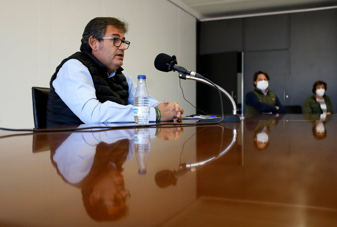 En imágenes, González Calvo explica el fracaso del Córdoba CF