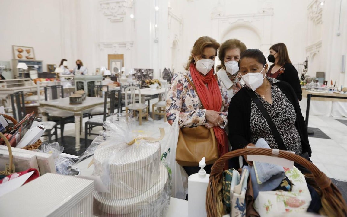 El Baratillo de Adevida en el Oratorio San Felipe Neri, en imágenes