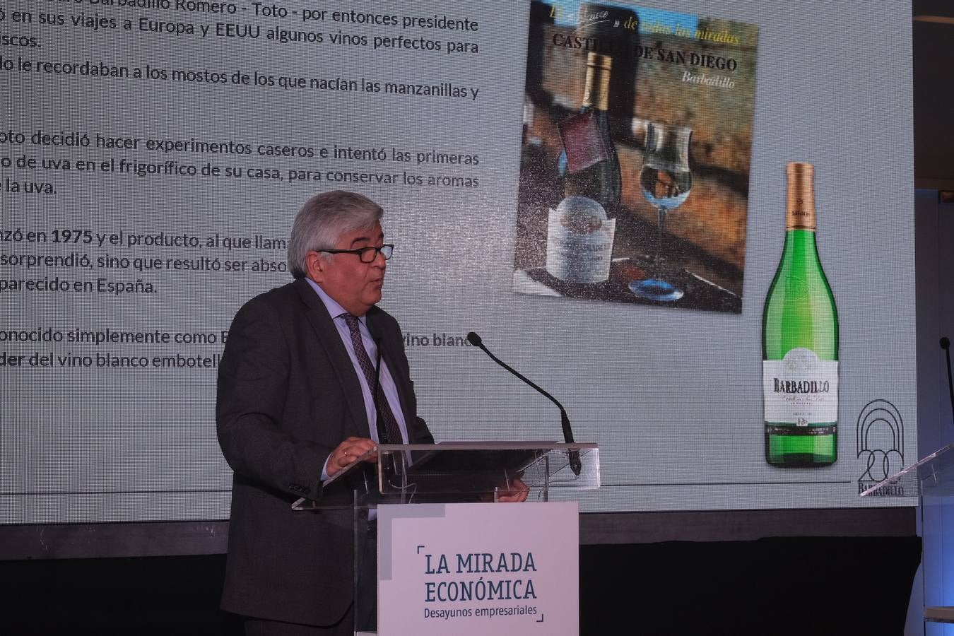 FOTOS: Conferencia &#039;Bodegas Barbadillo, 200 años de espíritu pionero&#039;, a cargo de Manuel Barbadillo Eyzaguirre