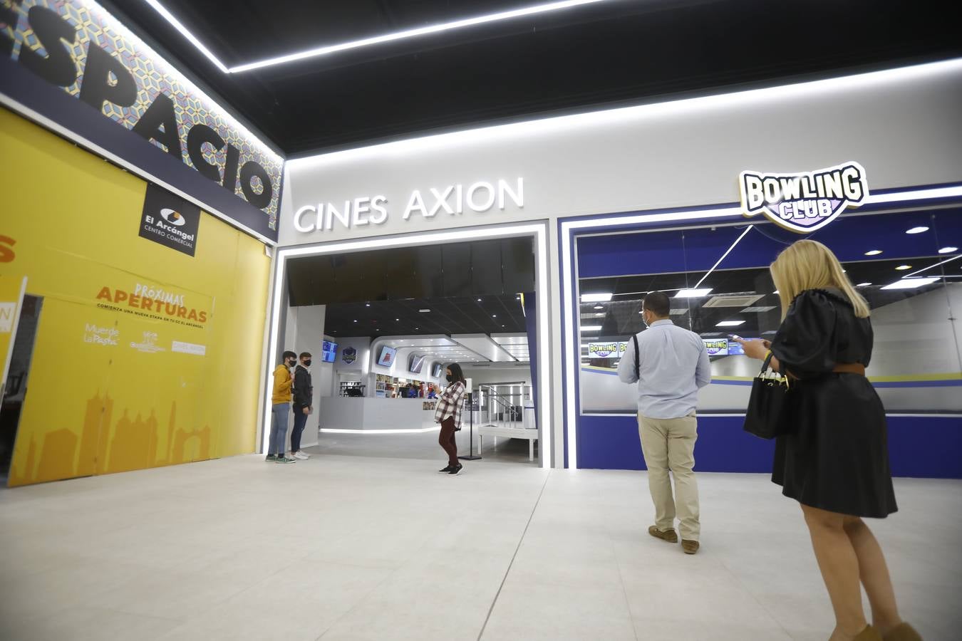 El regreso de las salas de cine de Córdoba, en imágenes