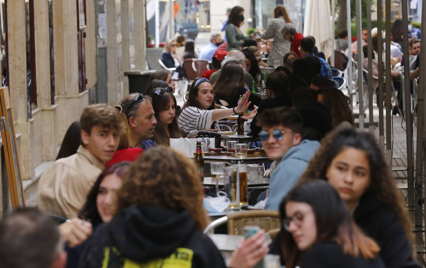 Fotogalería: los veladores de Córdoba al inicio de la Semana Santa