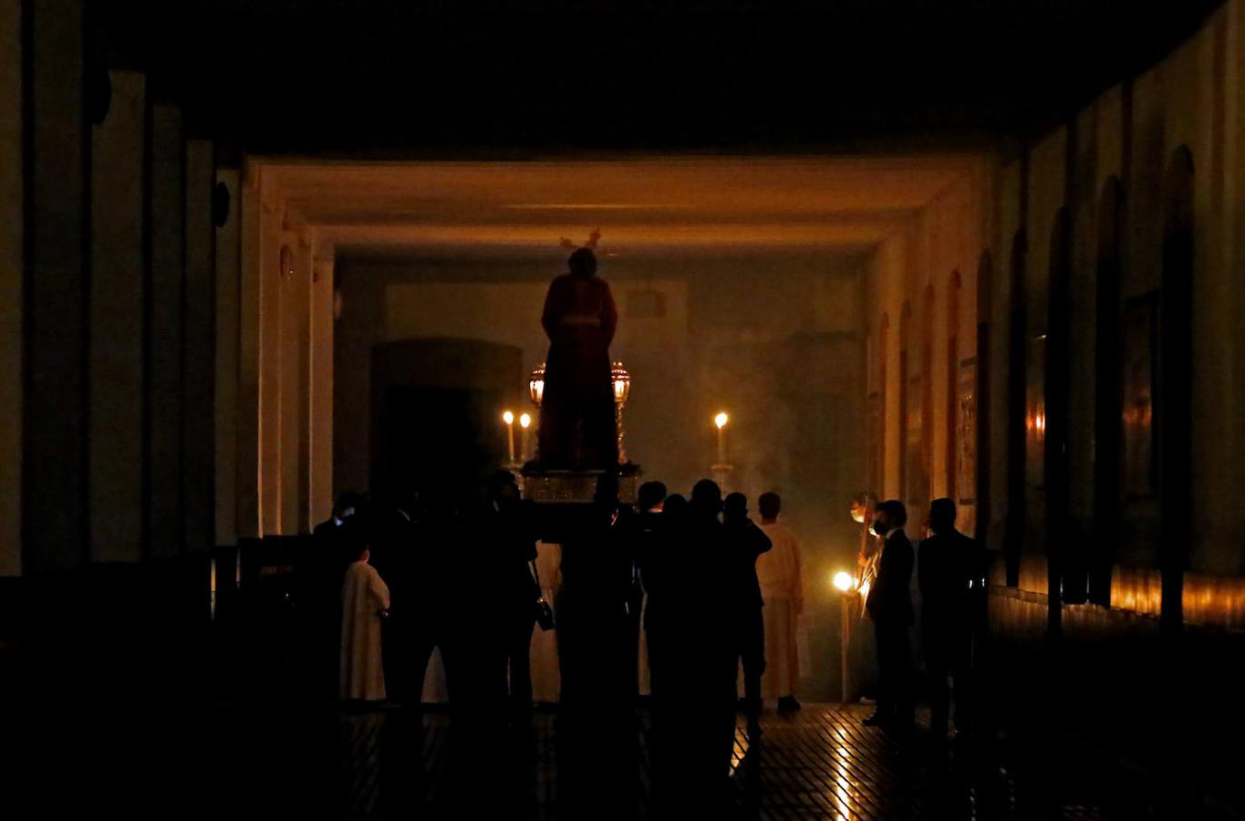 Los cultos del Cristo de las Angustias y el Prendimiento de Córdoba, en imágenes