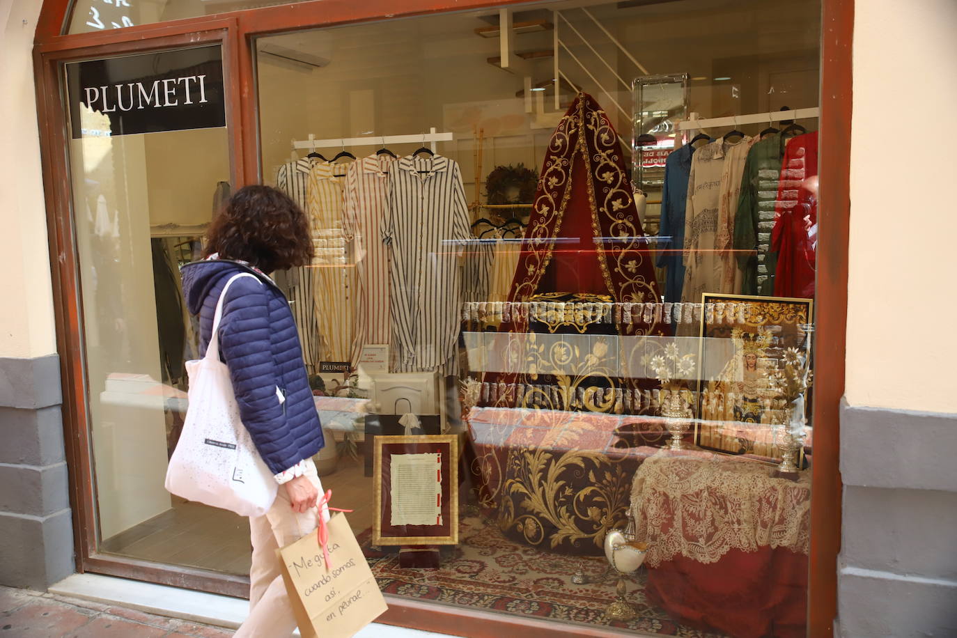 La Semana Santa de Córdoba, en los escaparates