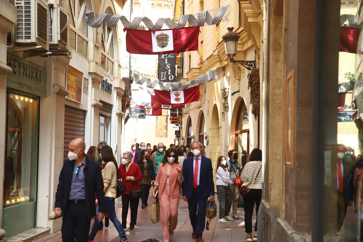 La Semana Santa de Córdoba, en los escaparates