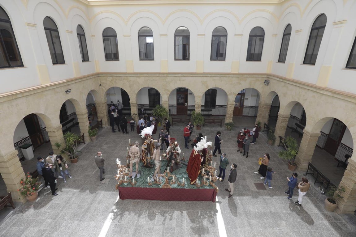 En imágenes: Domingo de Ramos de la Semana Santa 2021 en Cádiz