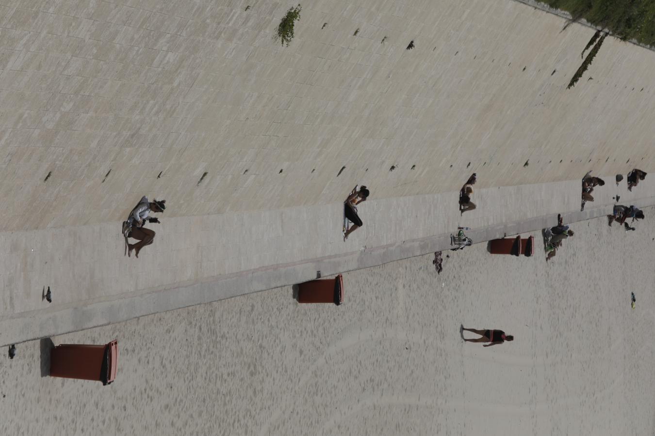 Las bellas imágenes que ha dejado en Cádiz una de las mareas más grandes del año