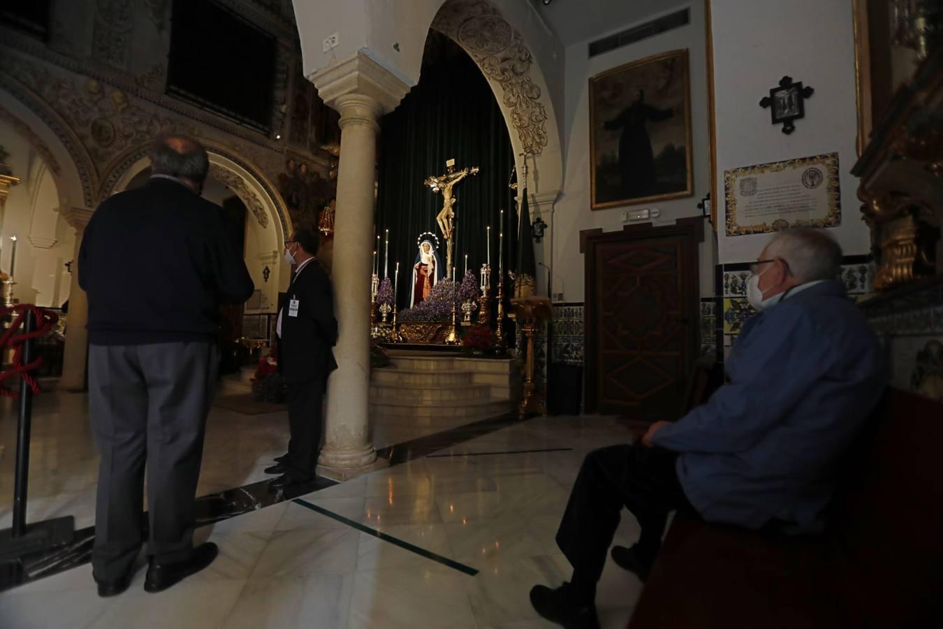 Semana Santa de Sevilla 2021: las imágenes de Vera Cruz en el Lunes Santo