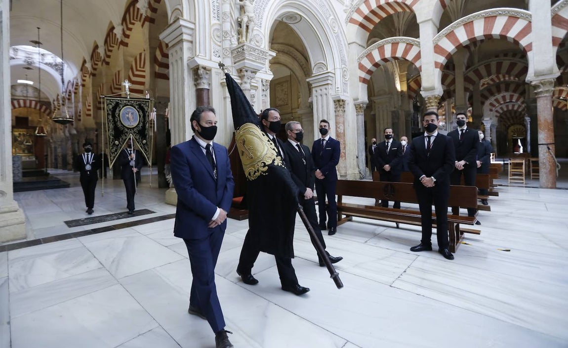 Semana Santa de Córdoba 2021 | Las imágenes del acto conjunto del Lunes Santo en la Catedral