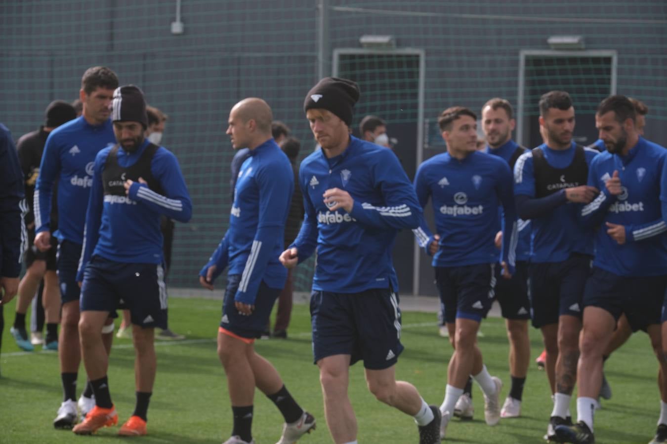 FOTOS: Akapo, la novedad en el entrenamiento del Cádiz CF