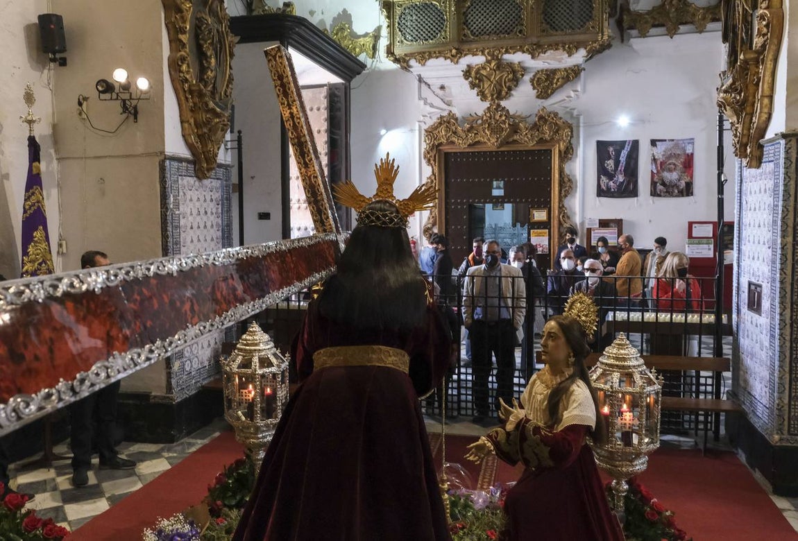 Fotos: las mejores imágenes del Jueves Santo en Cádiz