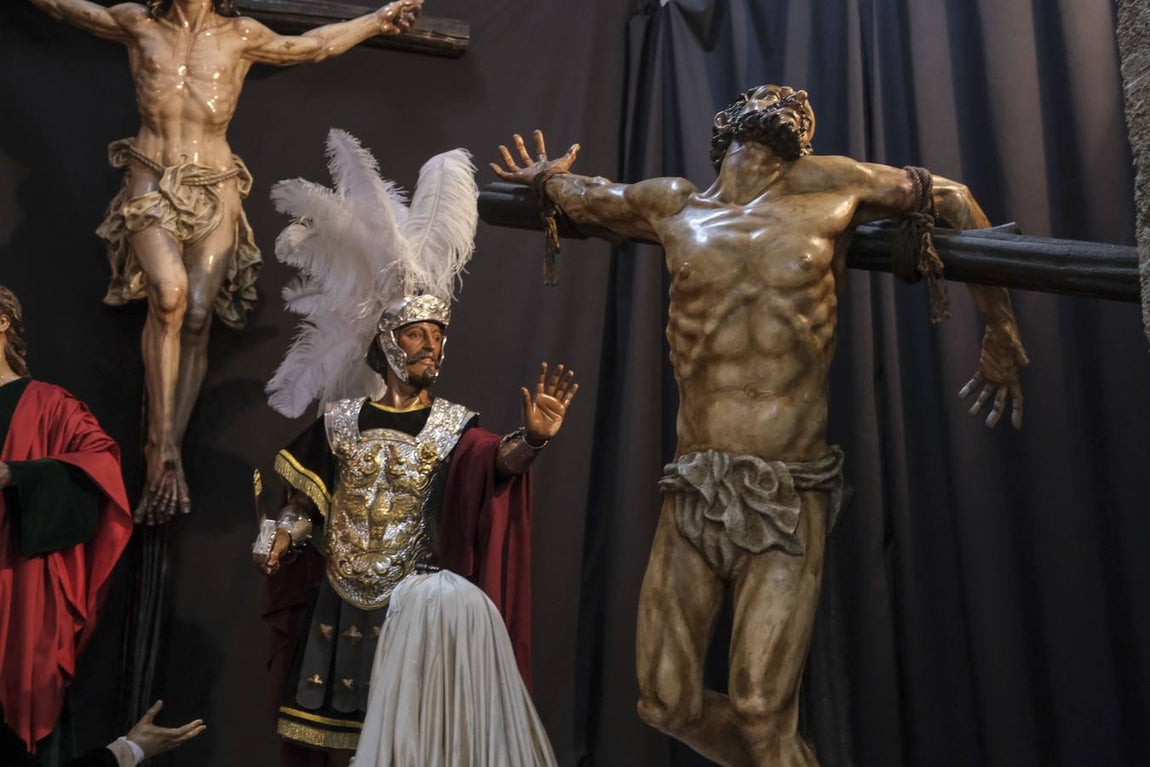 Fotos: las mejores imágenes del Jueves Santo en Cádiz