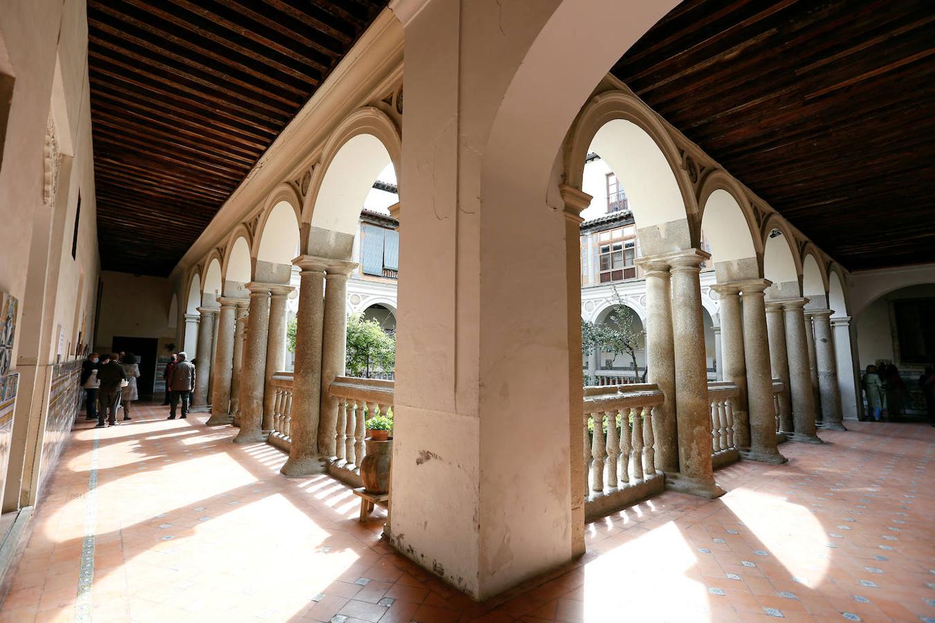 Impresionante el claustro del convento. 