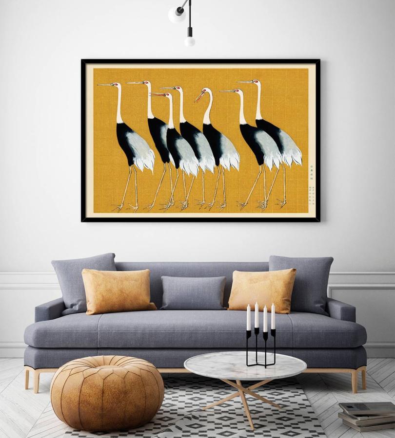 Lámina de garzas para alegrar el salón o un pasillo con poca luz, también ideal para una terraza cubierta con aires tropicales. Es de Drimdeco by Cuadrimán (desde 65€).. 