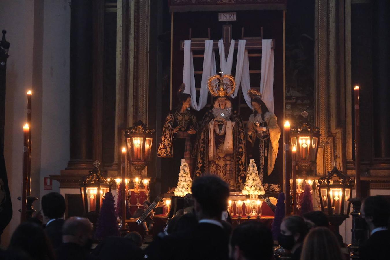 Semana Santa de Córdoba 2021 | Las imágenes del Santo Sepulcro el Viernes Santo