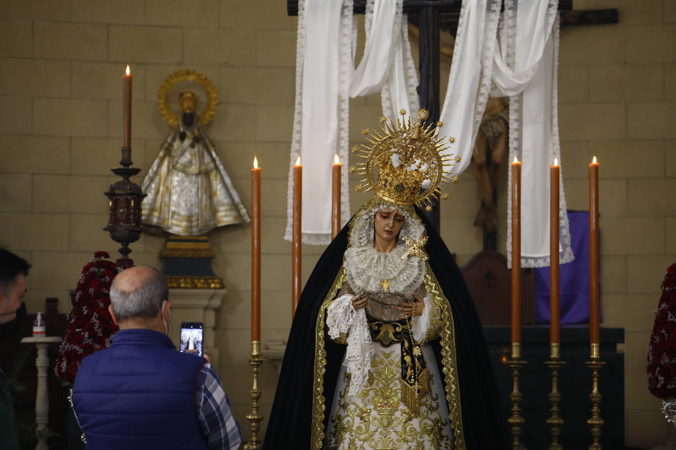 Semana Santa de Córdoba 2021 | Las imágenes de la Soledad en el Viernes Santo