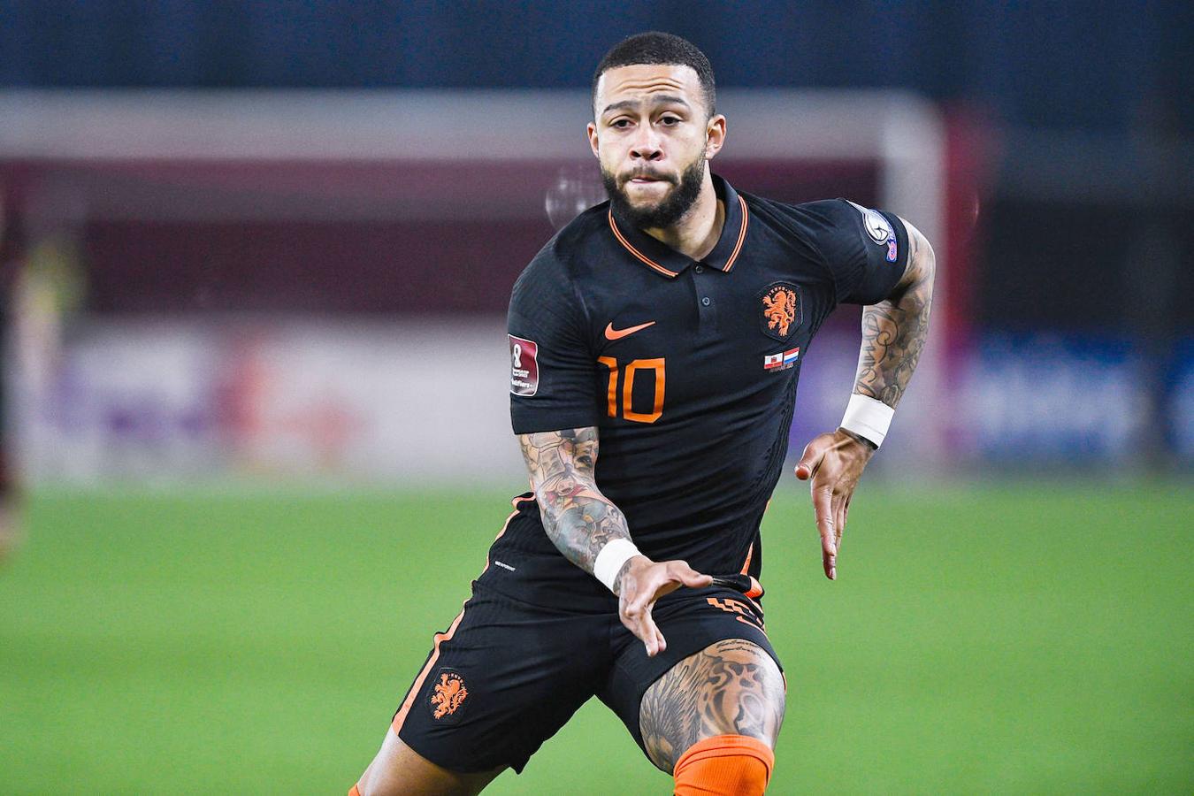 Depay. Posición: atacante. Equipo actual: Olympique de Lyon. Edad: 27. Valor de mercado: 45 millones.