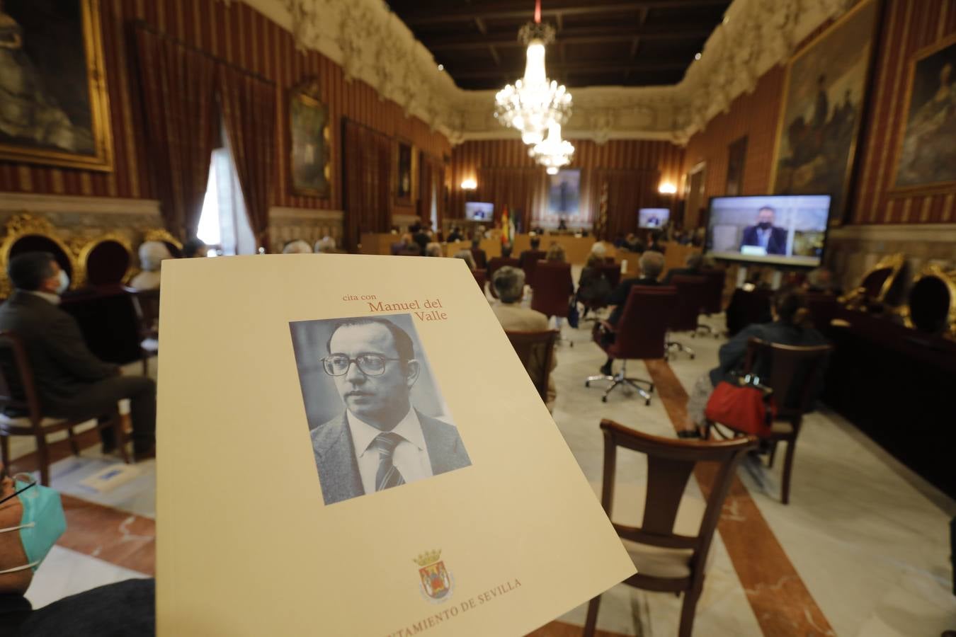 Homenaje a Manuel del Valle en el Ayuntamiento de Sevilla