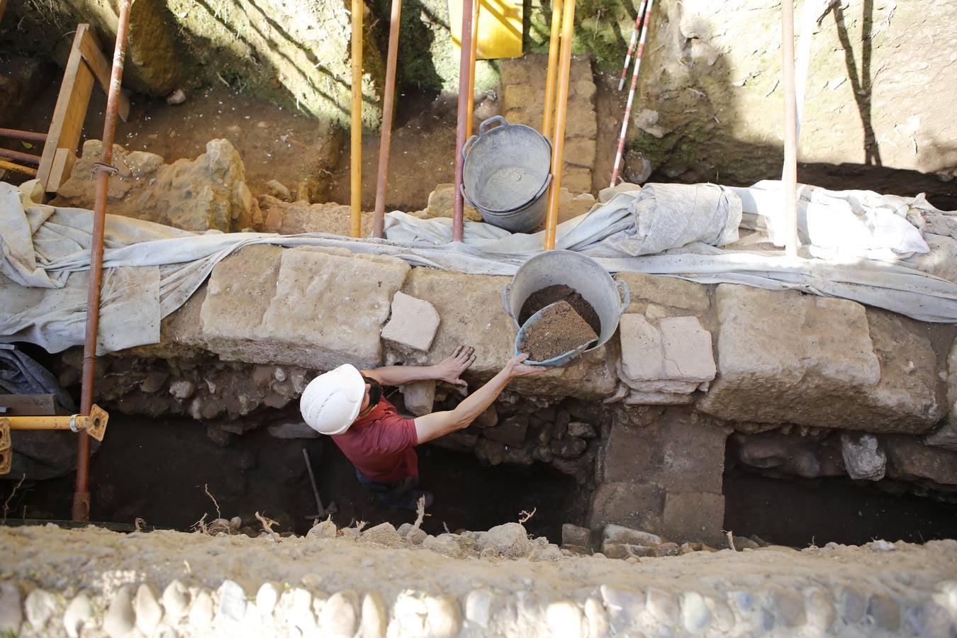 El nuevo hallazgo arqueológico en la Mezquita-Catedral de Córdoba, en imágenes