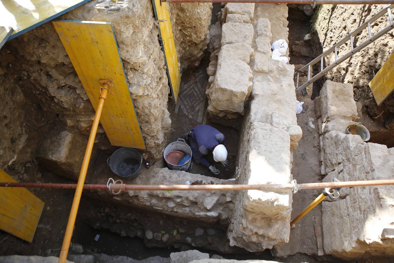 El nuevo hallazgo arqueológico en la Mezquita-Catedral de Córdoba, en imágenes