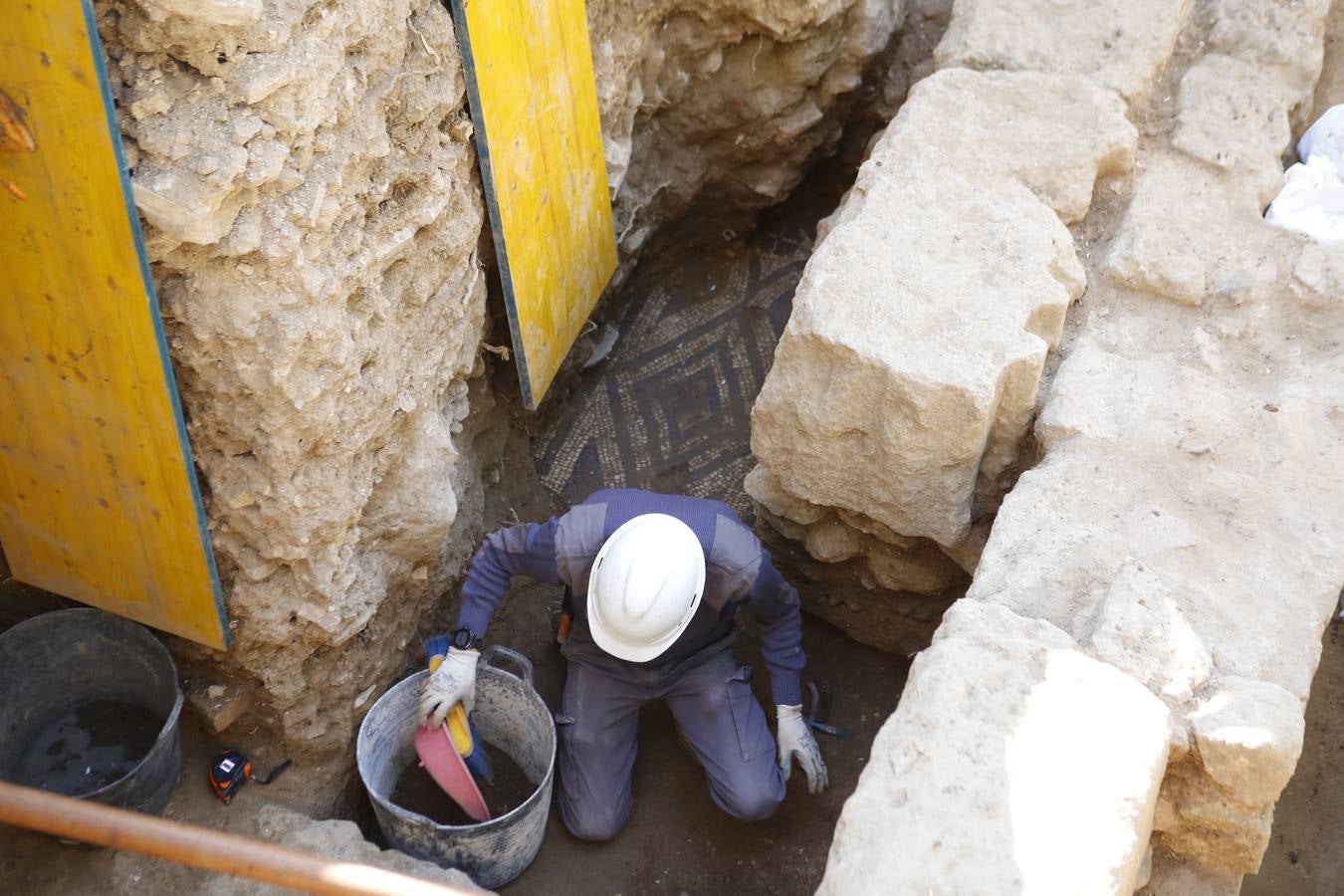 El nuevo hallazgo arqueológico en la Mezquita-Catedral de Córdoba, en imágenes