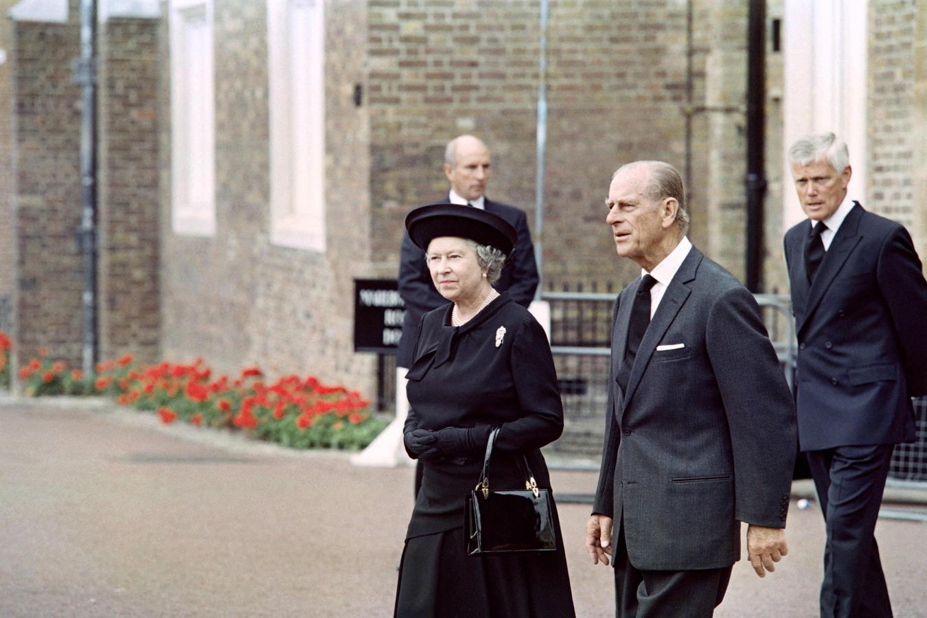 La Reina Isabel II y Felipe de Edimburgo: 73 años de amor, en imágenes